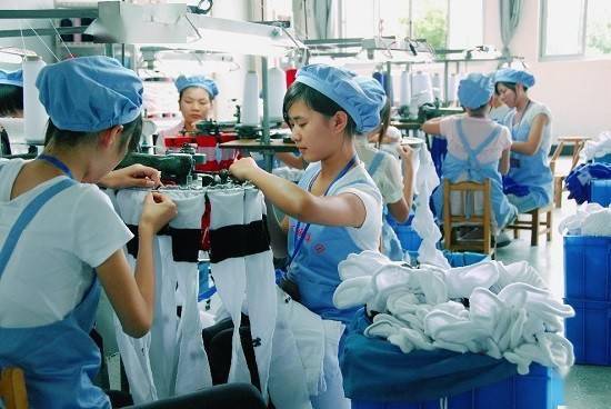 京喜產(chǎn)業(yè)帶商家訂單量環(huán)比增長(zhǎng)15倍 京東11.11打通出口轉(zhuǎn)內(nèi)銷精準(zhǔn)通路